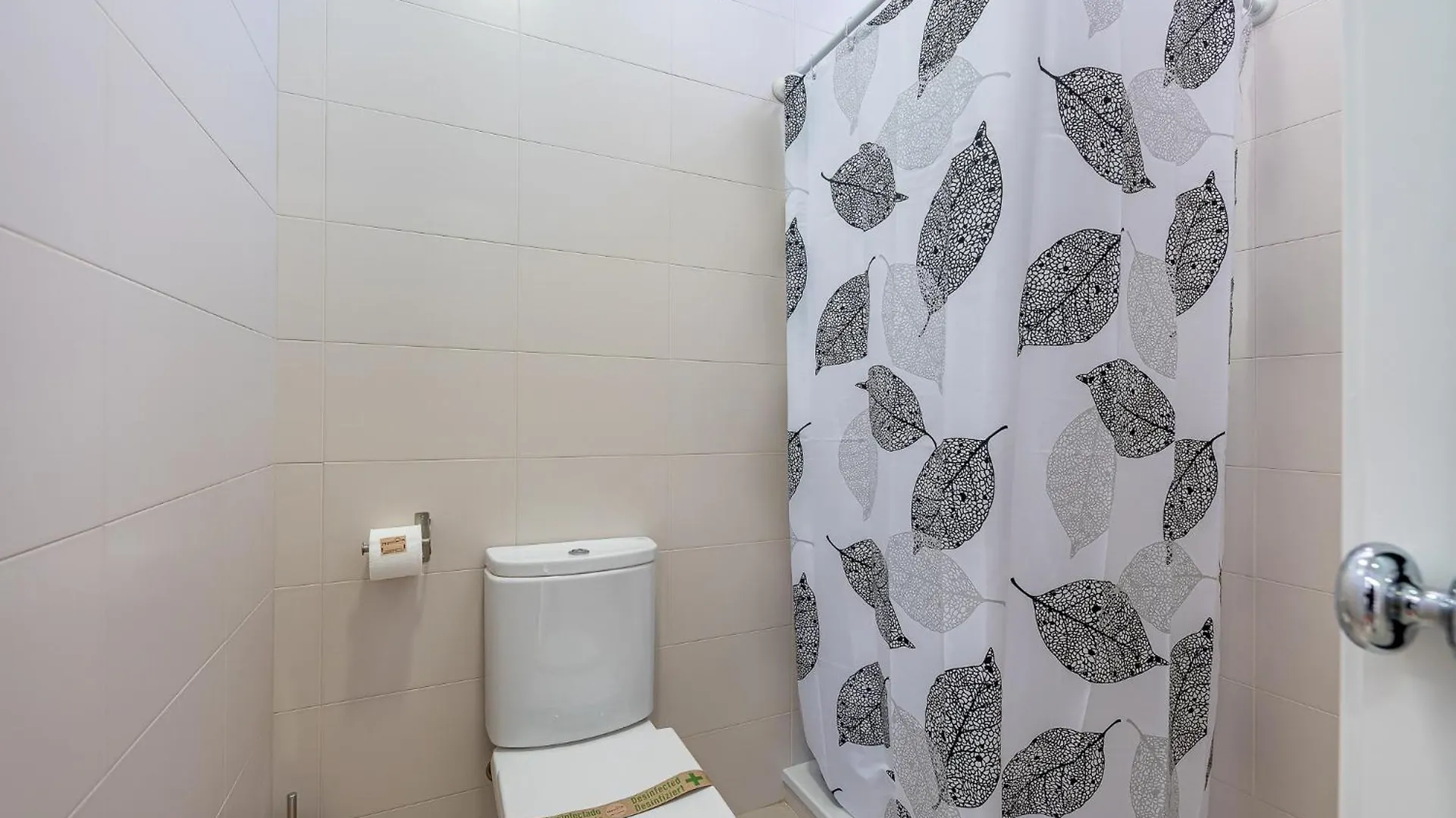 797 Holiday Rentals - Hermosa Villa En Playamar Torremolinos